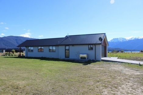 Photo of property in 5 Red Deer Place, Te Anau, 9600