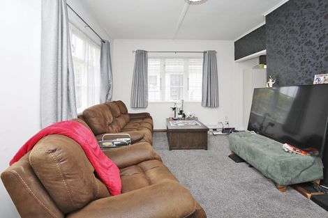 Photo of property in 152 Islington Street, Turnbull Thomson Park, Invercargill, 9810