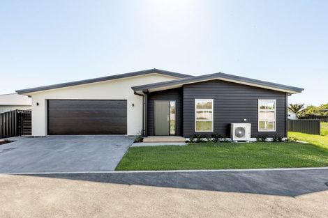 Photo of property in 23 George Yee Place, Taradale, Napier, 4112