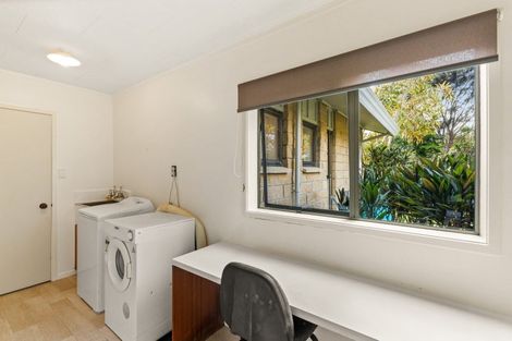 Photo of property in 9 Falls View Road, Haruru, 0204