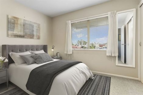 Photo of property in 1/32 Nile Road, Milford, Auckland, 0620