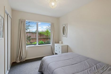 Photo of property in 2/24a Croziers Road, St Albans, Christchurch, 8052