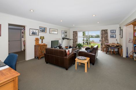 Photo of property in 7a Gills Avenue, Papakura, 2110