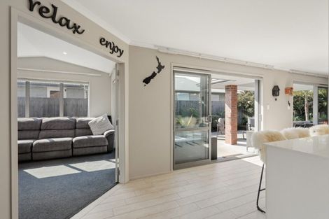 Photo of property in 87 Sandhurst Drive, Papamoa Beach, Papamoa, 3118