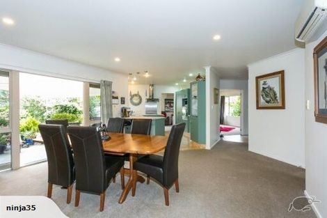 Photo of property in 28 Russell Robertson Drive, Havelock North, 4130