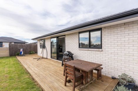 Photo of property in 29 Aratapu Street, Waitara, 4320