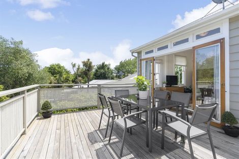 Photo of property in 39 Ewen Alison Avenue, Devonport, Auckland, 0624