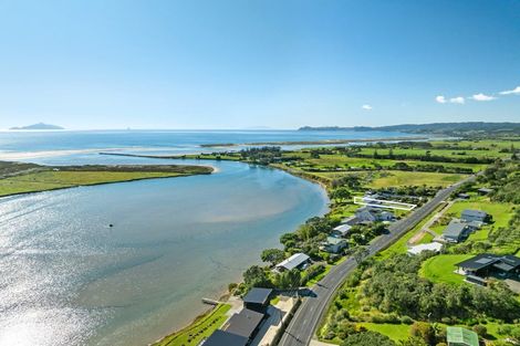 Photo of property in 281 Cove Road, Waipu, 0582