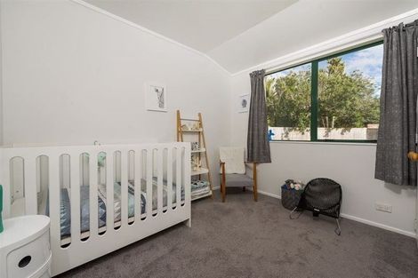 Photo of property in 24 Cedar Terrace, Stanmore Bay, Whangaparaoa, 0932