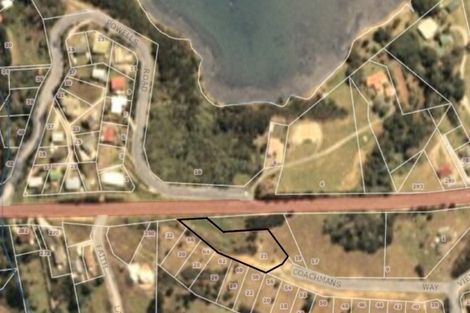 Photo of property in 21 Coachmans Way, Cable Bay, 0420