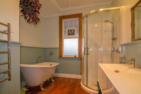 Photo of property in 8 North Crescent, Kaukapakapa, 0873