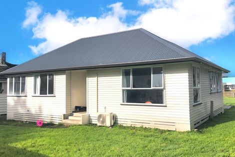 Photo of property in 102 Vogel Street, Woodville, 4920