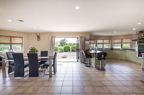 Photo of property in 289 Fitzherbert Road East, Aokautere, Palmerston North, 4471