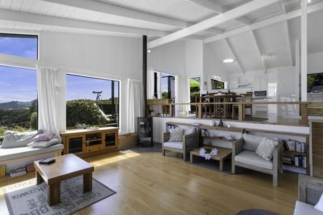 Photo of property in 200 Te Wahapu Road, Russell, 0272