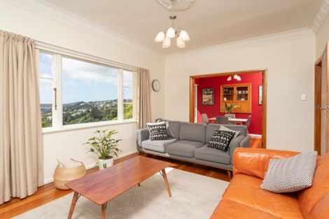 Photo of property in 15 Mertoun Terrace, Highbury, Wellington, 6012