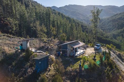 Photo of property in 990 Motueka River West Bank Road, Motueka Valley, Motueka, 7196