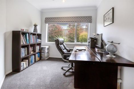 Photo of property in 19 Flotilla Place, Whitby, Porirua, 5024