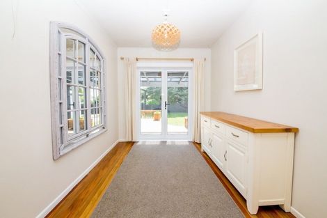 Photo of property in 64 Middle Road, Havelock North, 4130