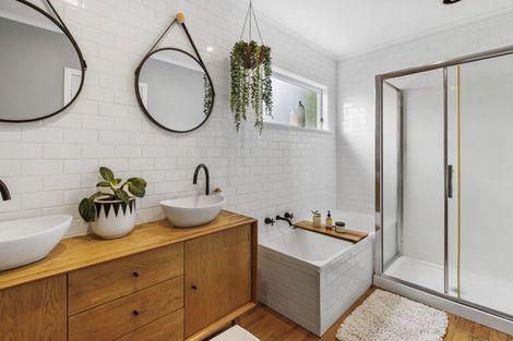 Photo of property in 163 Bellevue Road, Bellevue, Tauranga, 3110