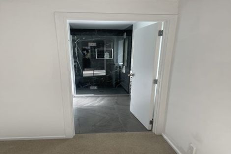 Photo of property in 48 Tiri Tiri Road, Birkdale, Auckland, 0626