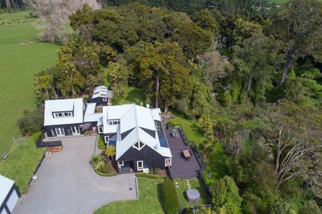 Photo of property in 499 Sandon Road, Feilding, 4779