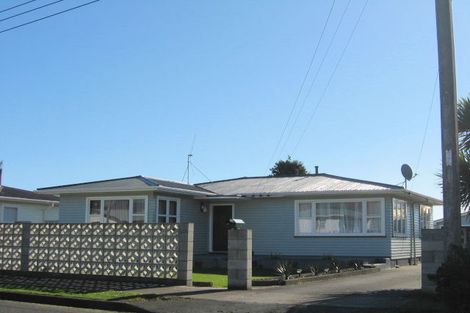 Photo of property in 16 Rata Street, Levin, 5510