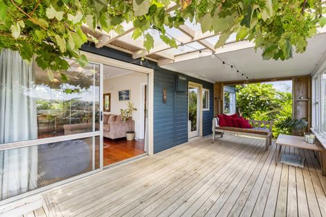 Photo of property in 8a Government Road, Raglan, 3225