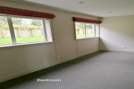 Photo of property in 18a Castor Bay Road, Castor Bay, Auckland, 0620