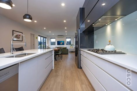 Photo of property in 29 Lumbarda Drive, Kumeu, 0810