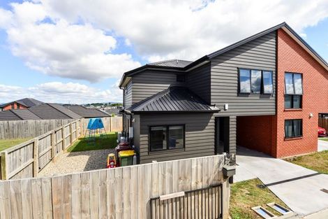 Photo of property in 9d North Ridge Drive, Rototuna North, Hamilton, 3210