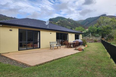 Photo of property in 1 Frenchay Drive, Atawhai, Nelson, 7010