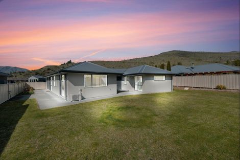 Photo of property in 9 Pinot Noir Court, Omarama, 9412