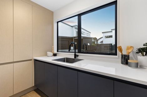 Photo of property in 8 Libby Lane, Howick, Auckland, 2010