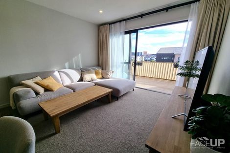 Photo of property in 5/3 Genevieve Lane, Hobsonville, Auckland, 0616