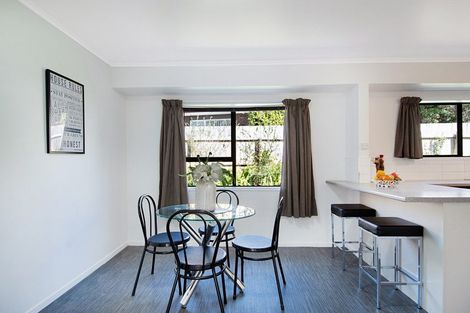 Photo of property in 17 Palomino Drive, Henderson, Auckland, 0612