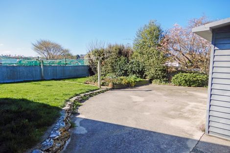 Photo of property in 17 Glendale Crescent, Holmes Hill, Oamaru, 9401