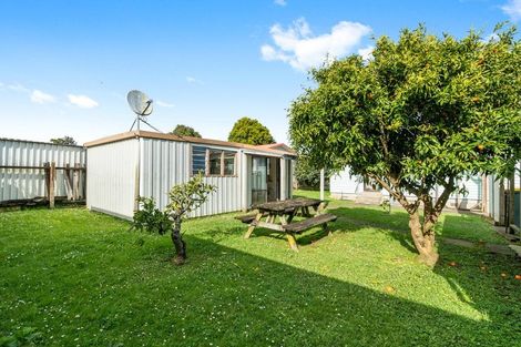 Photo of property in 16 Feasegate Street, Manurewa, Auckland, 2102