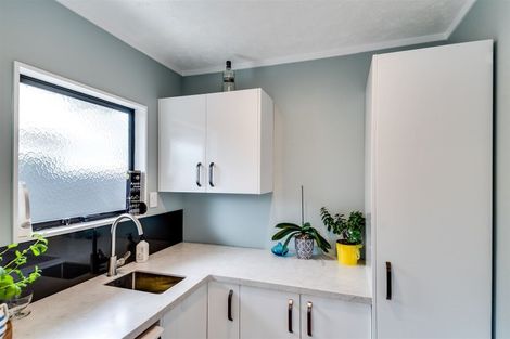 Photo of property in 24 Hetley Crescent, Taradale, Napier, 4112