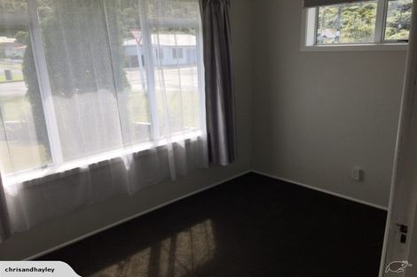 Photo of property in 92 Marsden Road, Greymouth, 7805