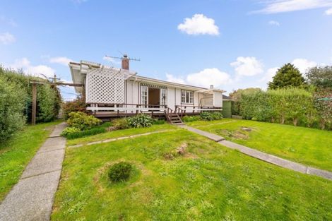 Photo of property in 15 Holdsworth Avenue, Trentham, Upper Hutt, 5018