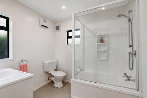 Photo of property in 1/9 Kowhai Road, Mairangi Bay, Auckland, 0630