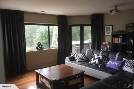 Photo of property in 9a Beach Haven Road, Beach Haven, Auckland, 0626