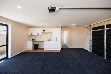 Photo of property in 87 Freedom Drive, Kelvin Grove, Palmerston North, 4470