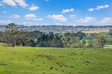 Photo of property in 522 Wainui Road, Wainui, Silverdale, 0992