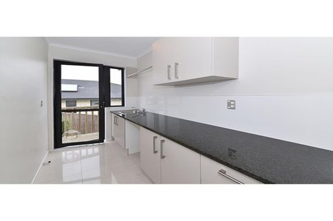 Photo of property in 15 Dawood Place, The Gardens, Auckland, 2105