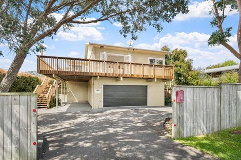 Photo of property in 871 Whangaparaoa Road, Manly, Whangaparaoa, 0930