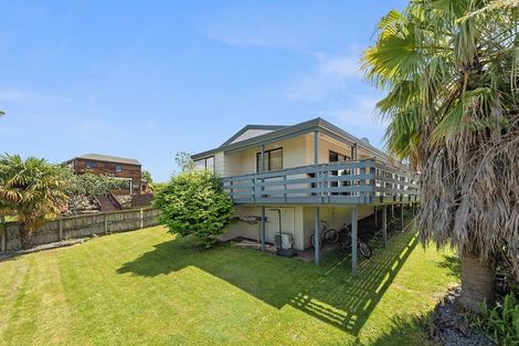 Photo of property in 2 Rosehill Place, Nawton, Hamilton, 3200