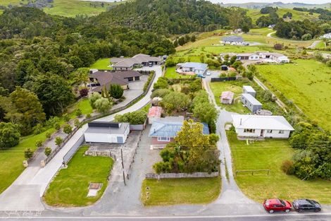 Photo of property in 2081 Paparoa Valley Road, Paparoa, 0571