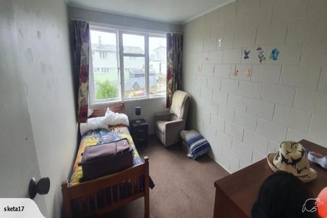 Photo of property in 38-40 Westmeath Street, Waitangirua, Porirua, 5024