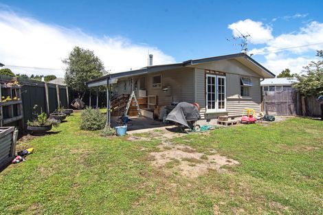 Photo of property in 65 River Road, Masterton, 5810